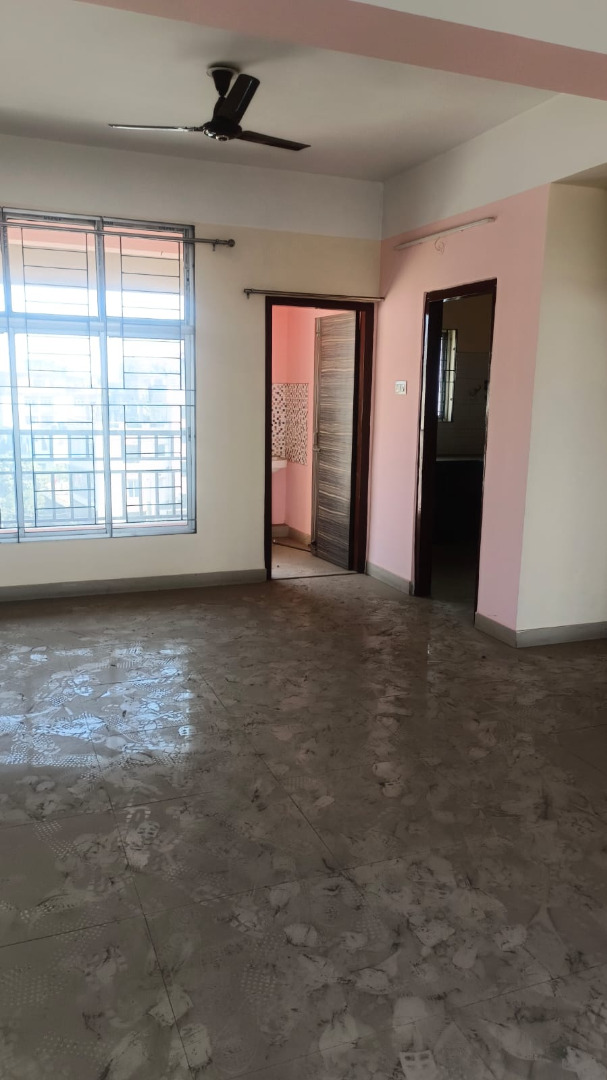 Unfurnished 3bhk in SBI ATM, Kahilipara Main Road, Jatia, Kahilipara, Guwahati, Assam, India for Rent